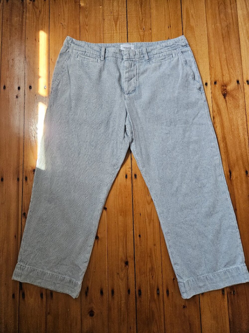 FRAME Denim Le Tomboy Jeans in Bleached Stripe Size 31